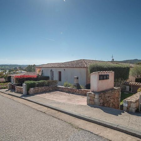 Sole Mare Villa Olbia Buitenkant foto